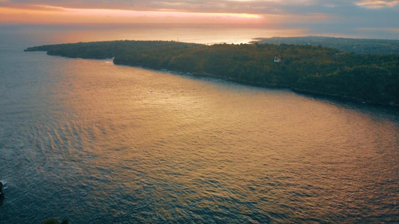 Готель Sakti Oceanview Nusa Penida Toyapakeh Екстер'єр фото