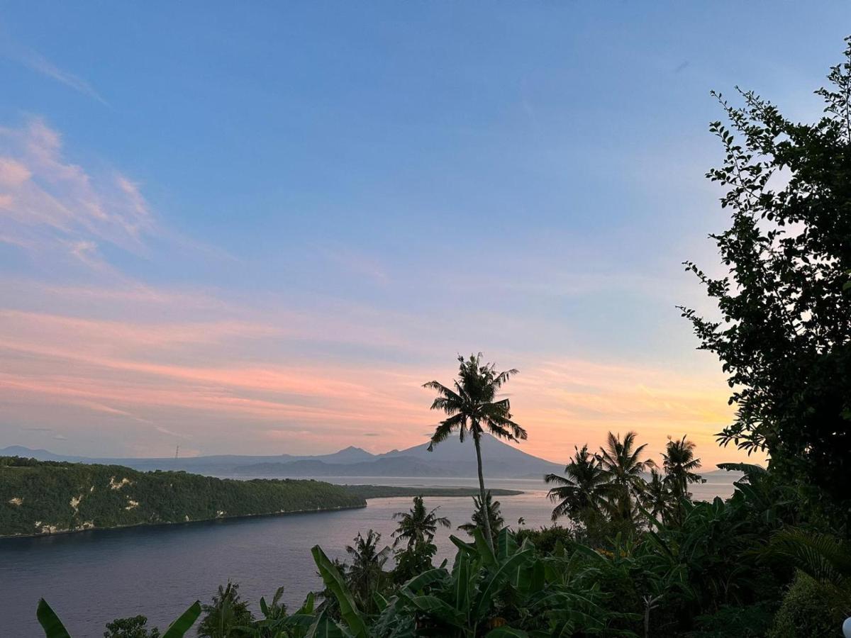 Готель Sakti Oceanview Nusa Penida Toyapakeh Екстер'єр фото