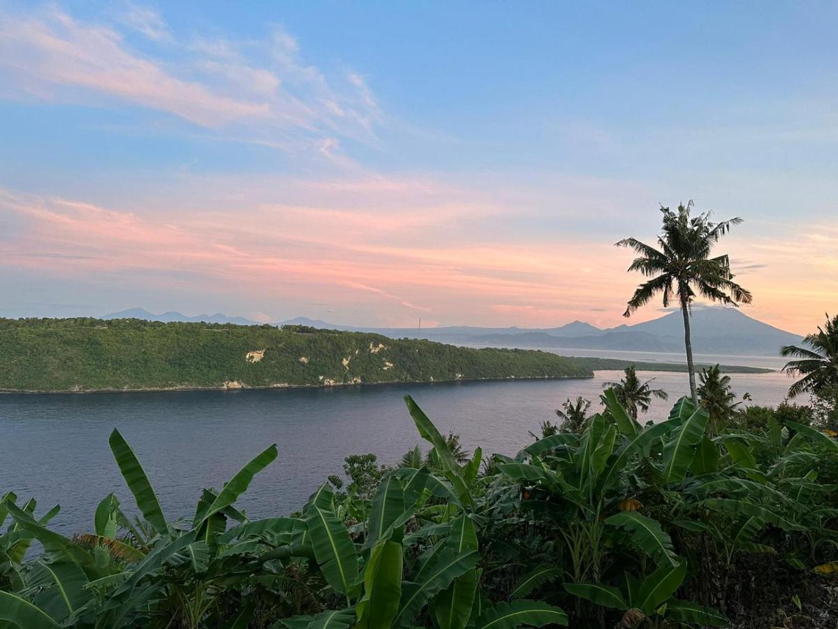 Готель Sakti Oceanview Nusa Penida Toyapakeh Екстер'єр фото